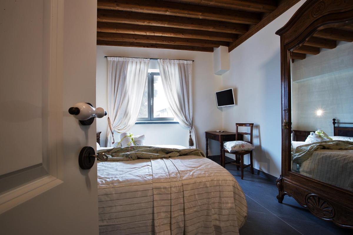 Agriturismo Tenuta Casteldardo Besenzone Kültér fotó
