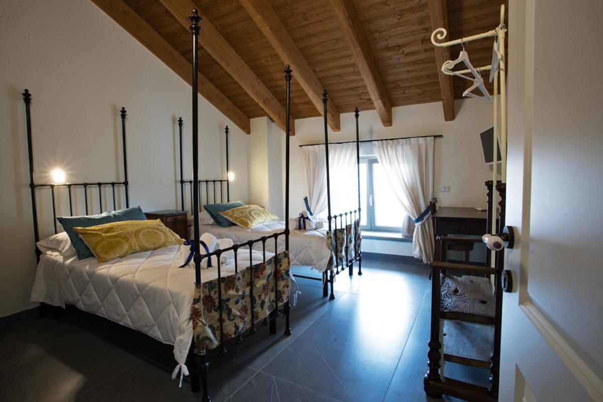 Agriturismo Tenuta Casteldardo Besenzone Kültér fotó