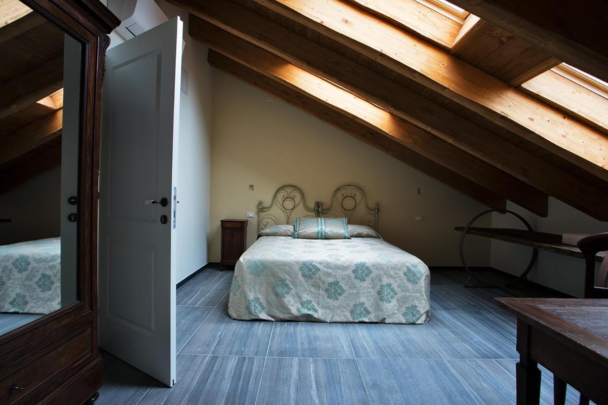 Agriturismo Tenuta Casteldardo Besenzone Kültér fotó