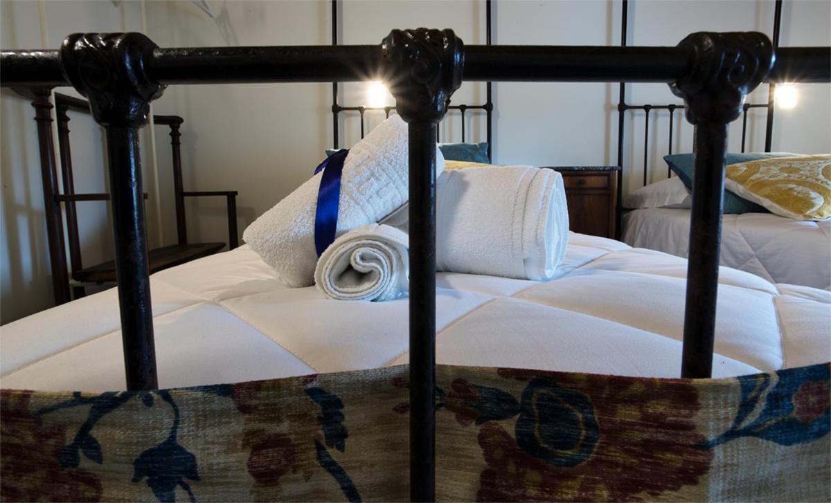 Agriturismo Tenuta Casteldardo Besenzone Kültér fotó